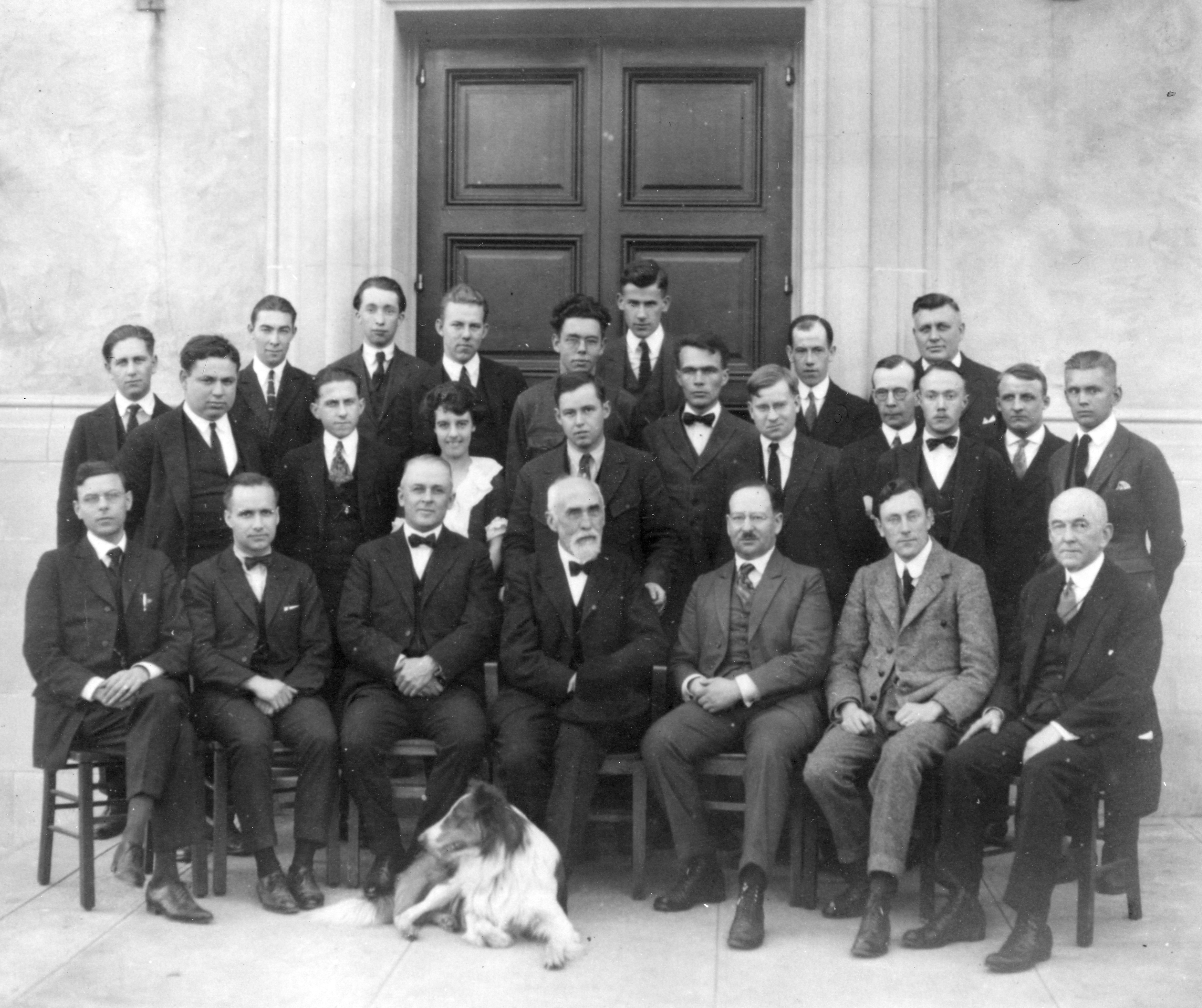 The 1922 Norman Bridge Laboratory of Physics faculty of Caltech