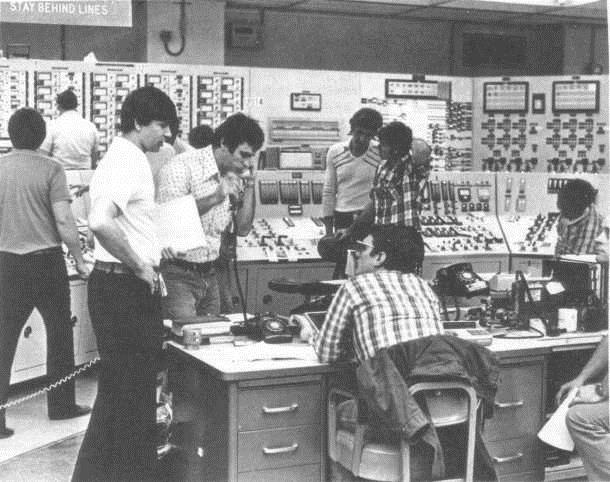 TMI-2 Control Room, Early During the Accident