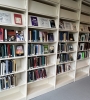 Niels Bohr Library & Archives Reading Room shelves