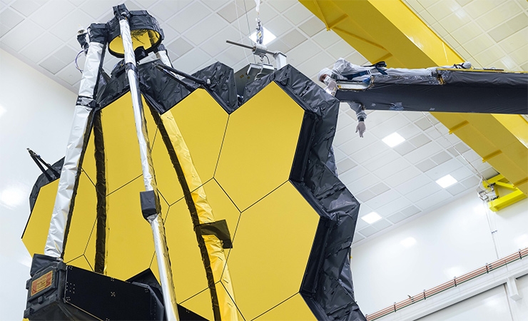 In April, the James Webb Space Telescope’s primary mirror was opened for the last time.